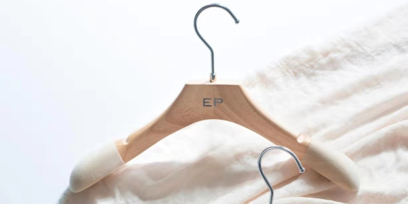 女裝店怎么樣才能吸引顧客，教你幾個小妙招！--華恩